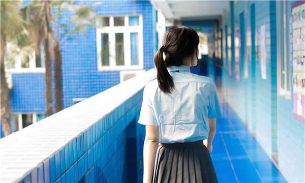定日如何找到一个可以帮助我生孩子的女人？